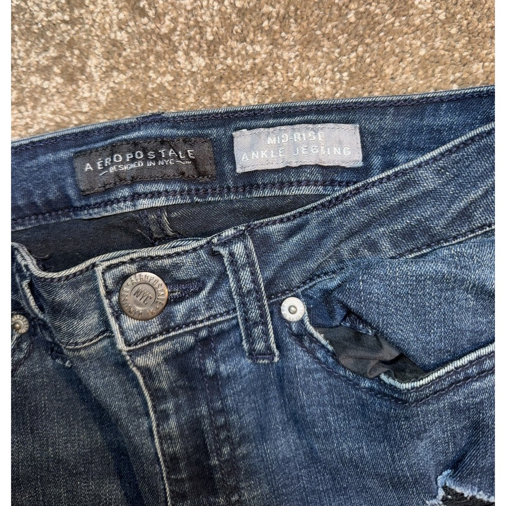 Aeropostale Womens‎ Mid Rise Ankle Jegging Distressed Ripped Jeans Dark Sz 2 Reg - Picture 3 of 8